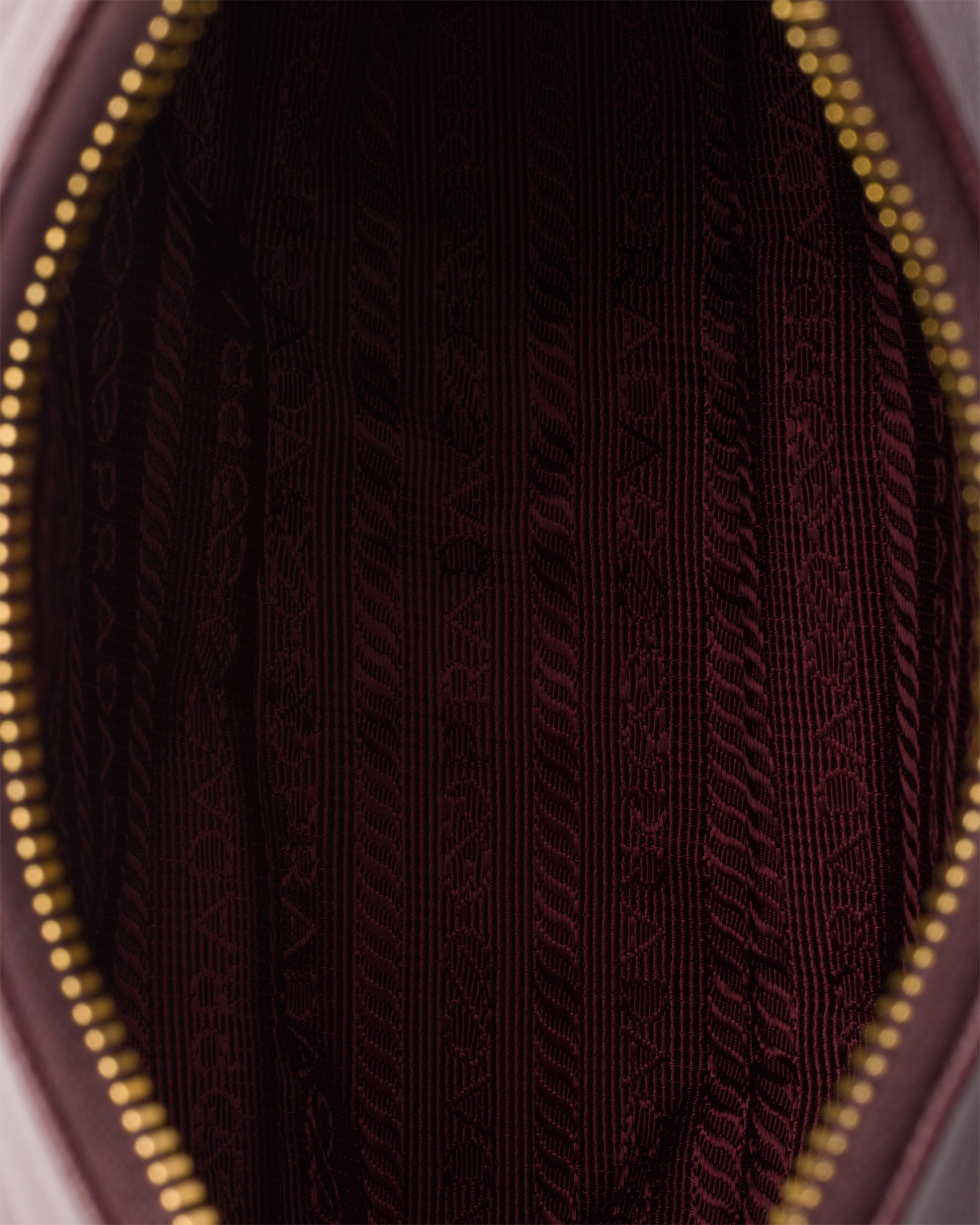 Prada Re-Edition 2005 Saffiano leather bag - Image 4